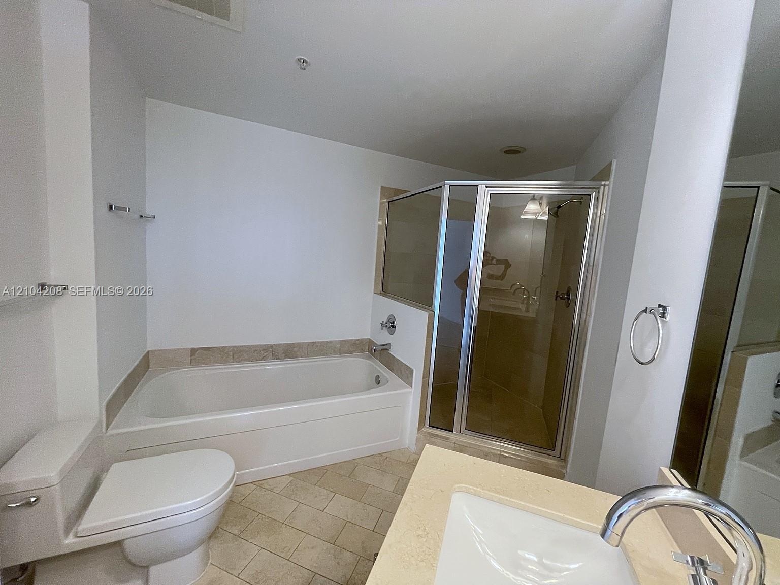 79 SW 12th St, Miami FL 33130 photo 5
