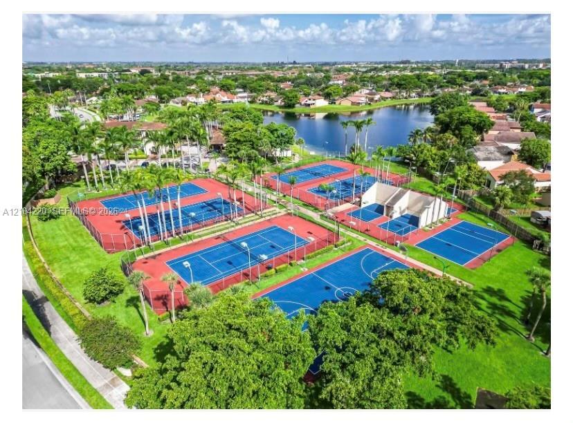 18246 Mediterranean Blvd # 10, Hialeah FL 33015 photo 2