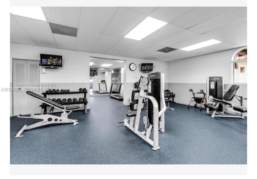 18246 Mediterranean Blvd # 10, Hialeah FL 33015 photo 4