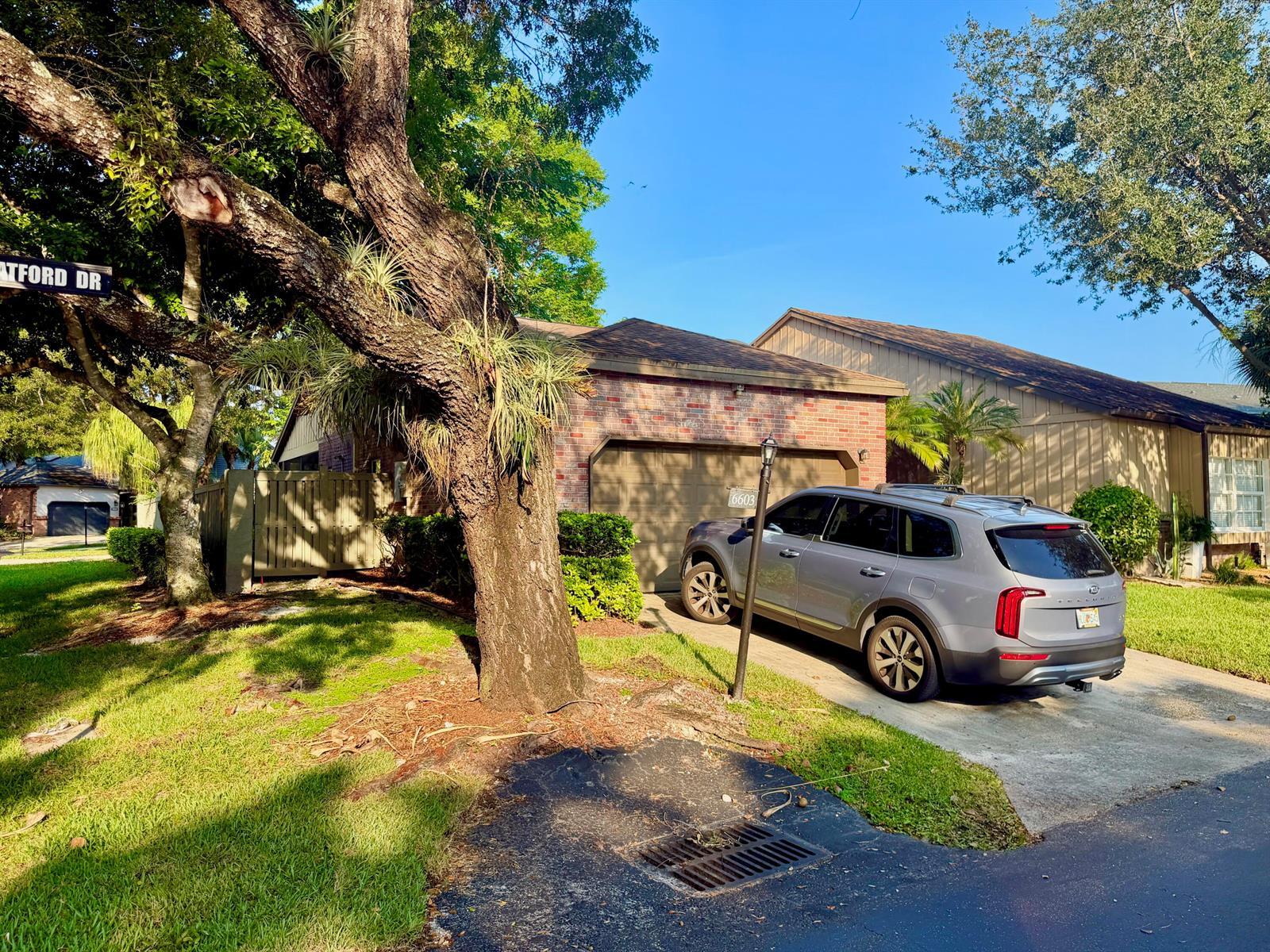 6603 STRATFORD Drive, Parkland FL 33067 photo 2