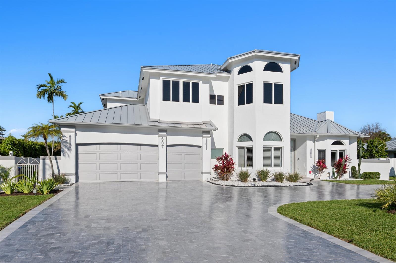 607 INTRACOASTAL Drive, Fort Lauderdale FL 33304 photo 4