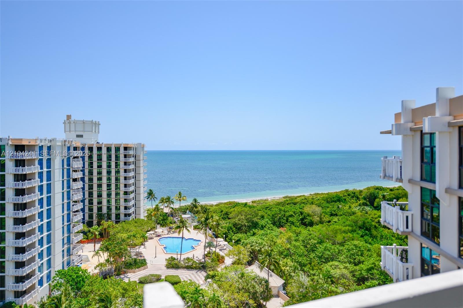 1121 Crandon Blvd # D1206, Key Biscayne FL 33149