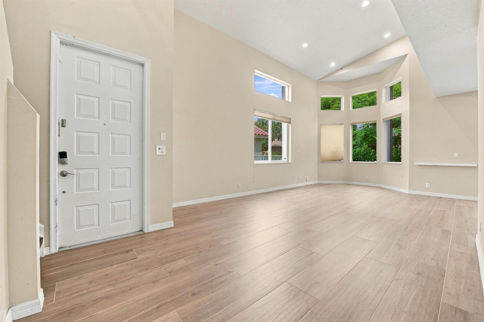 5643 NW 125TH Avenue, Coral Springs FL 33076 photo 5