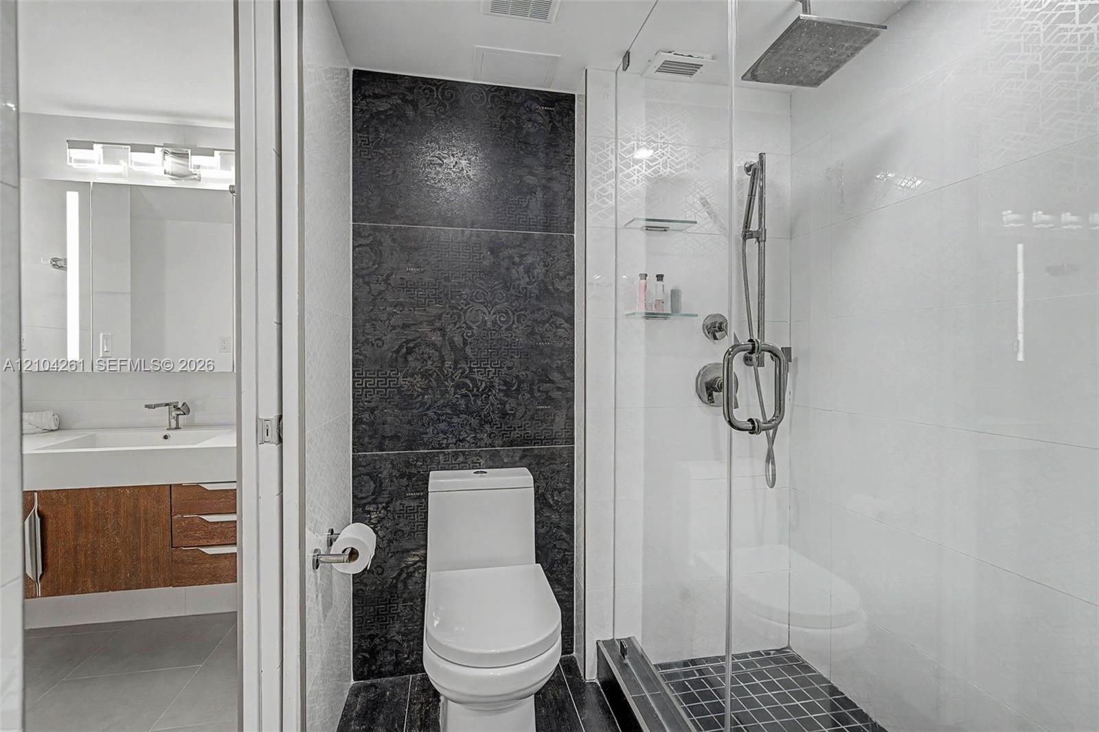 2301 Collins Ave # 516, Miami Beach FL 33139 photo 5