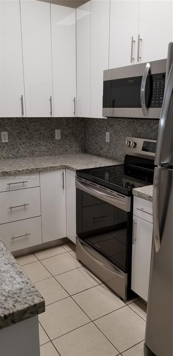 8432 NW 107 ct # 35, Doral FL 33178 photo 4