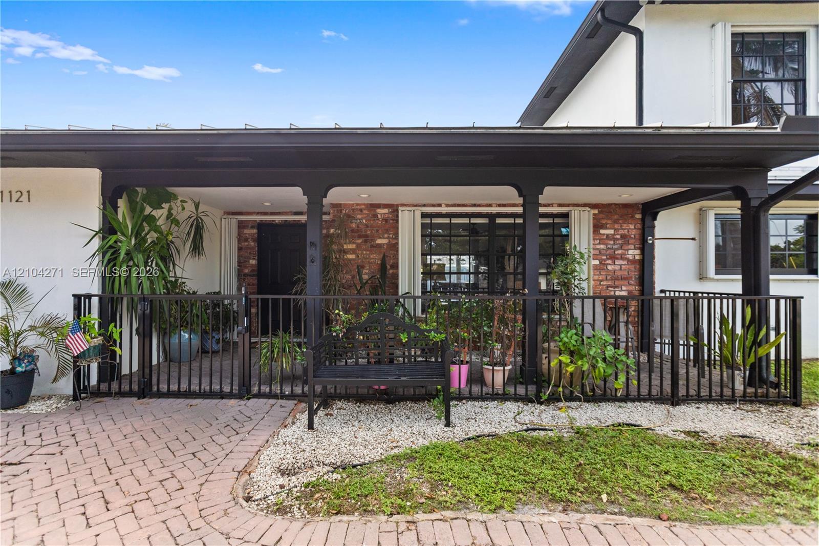 1121 SW 75th Ave, Plantation FL 33317 photo 5