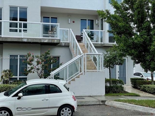6415 NW 102nd Path # 107, Doral FL 33178 photo 4