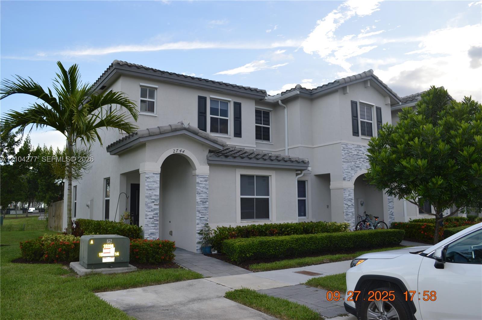 2744 SE 19th St, Homestead FL 33035