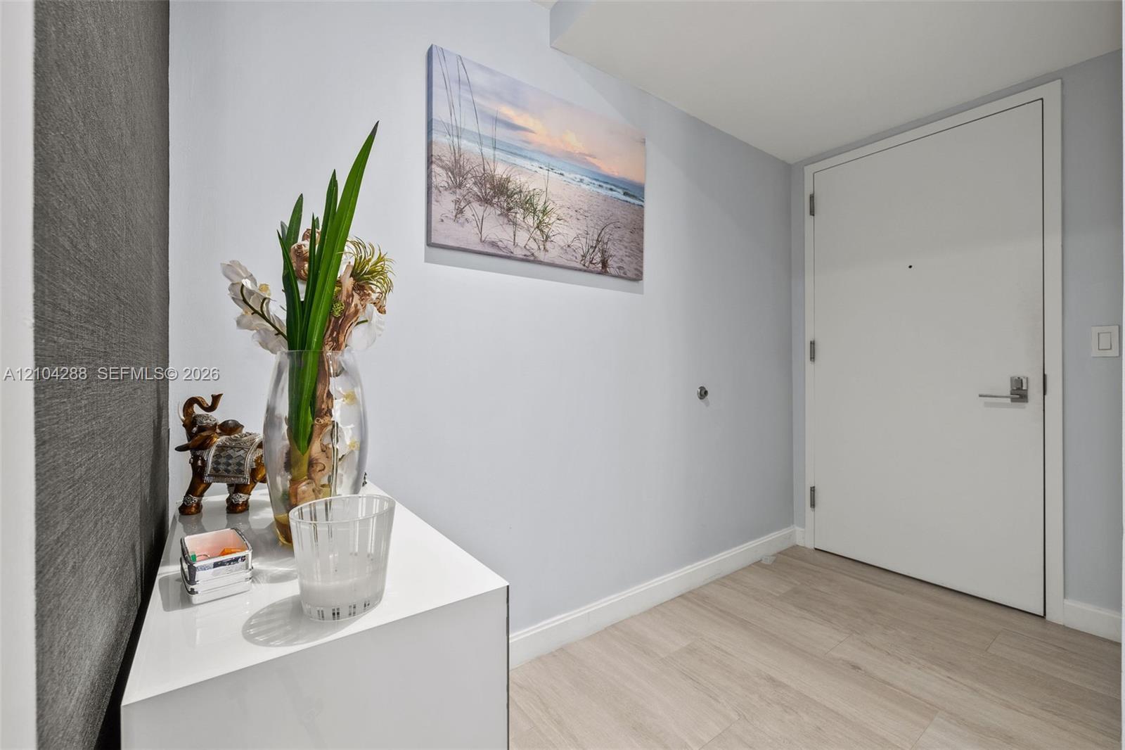 55 SW 9th St # 2309, Miami FL 33130 photo 4