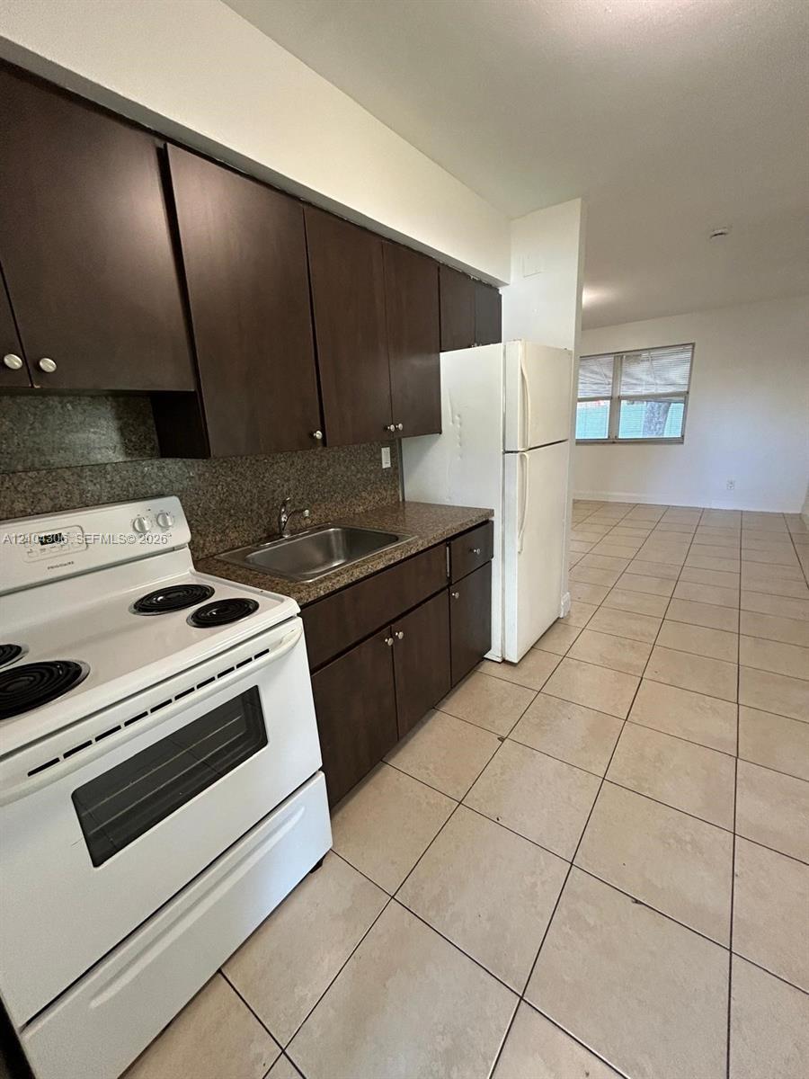 1710 Roosevelt St # 1A, Hollywood FL 33020 photo 2
