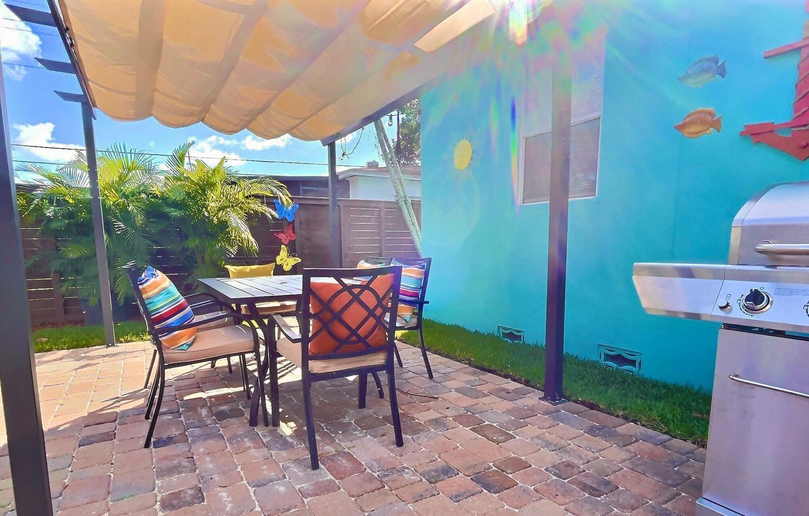 805 S 26TH Avenue, Hollywood FL 33020 photo 3