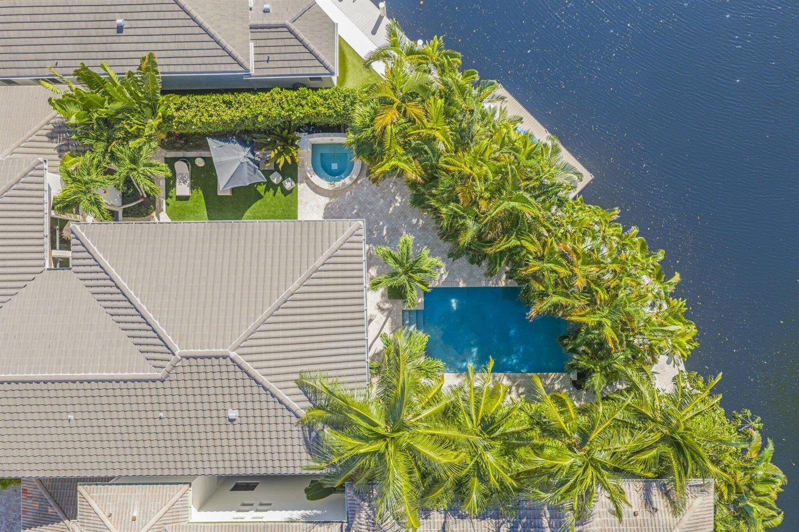 1010 Grand Court, Highland Beach FL 33487 photo 2