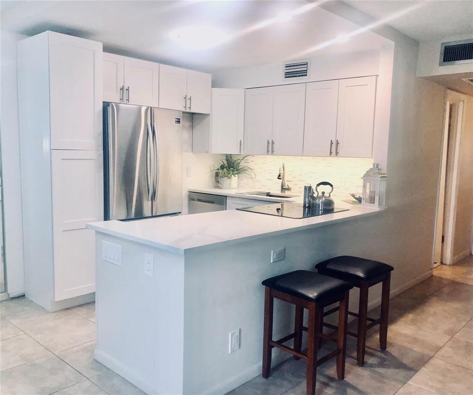 122 FARNHAM F # 122, Deerfield Beach FL 33442 photo 5