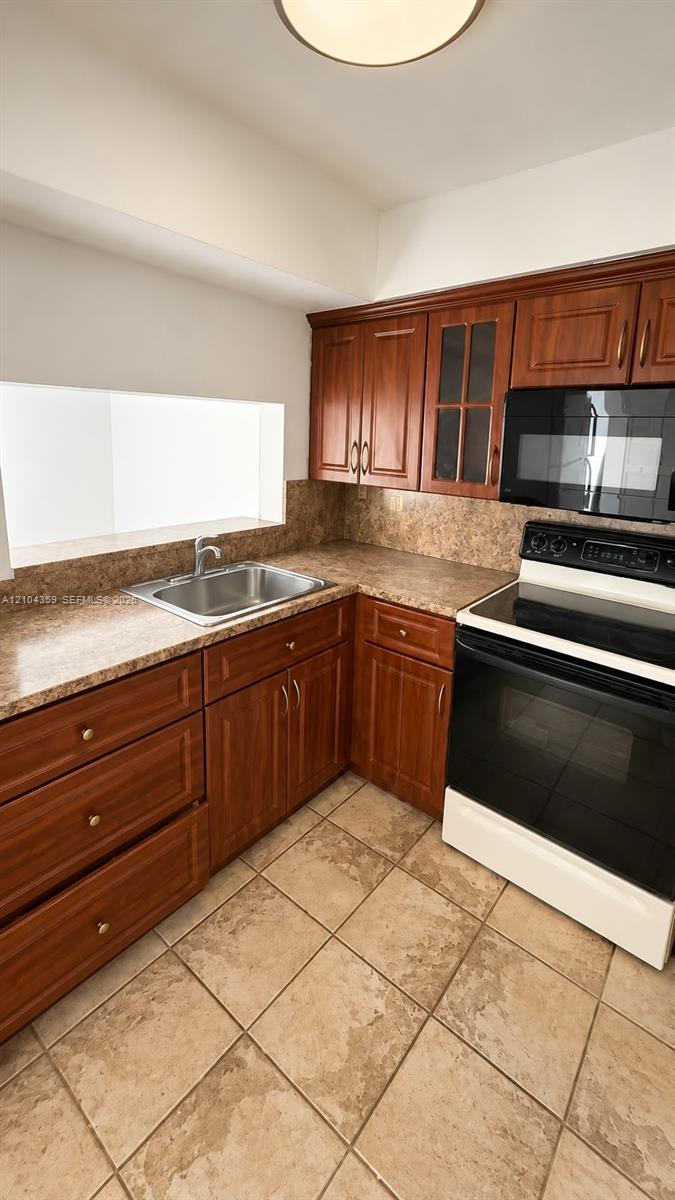 11800 SW 18th St # 4, Miami FL 33175 photo 3