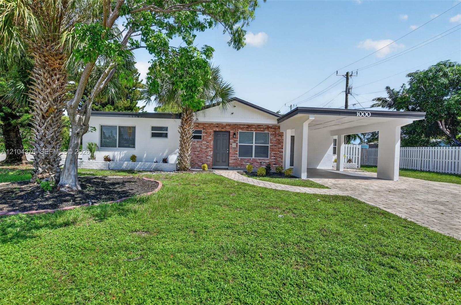 1000 SE 2nd Ave, Deerfield Beach FL 33441