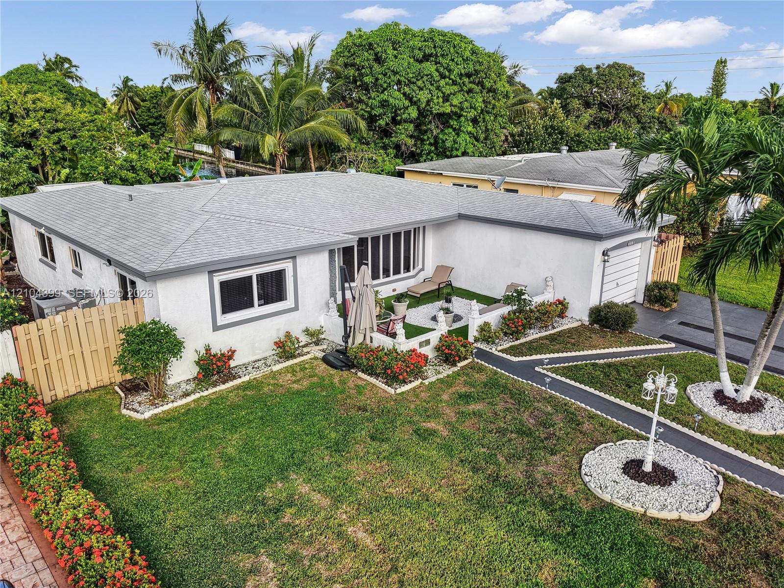 Lauderdale Lakes, FL 33319 photo 2