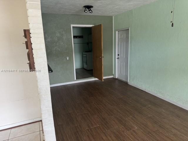 6920 SW 8th St, Pembroke Pines FL 33023 photo 4