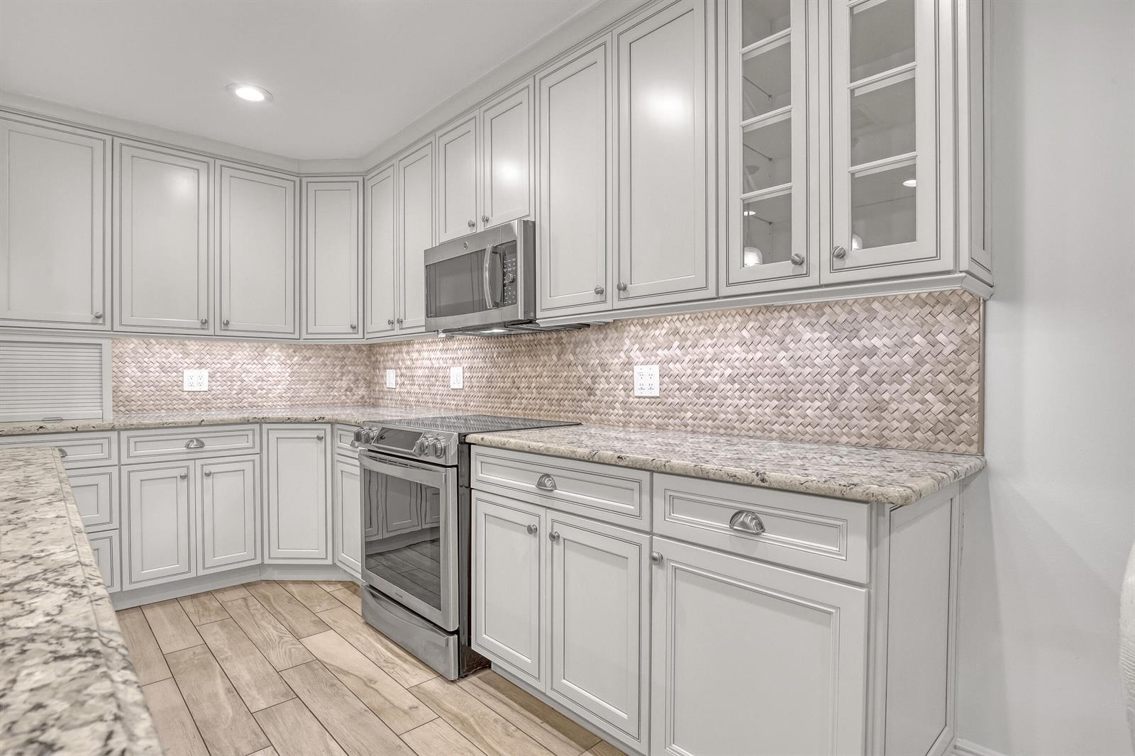 131 PALM Avenue # 31, Jupiter FL 33477 photo 4