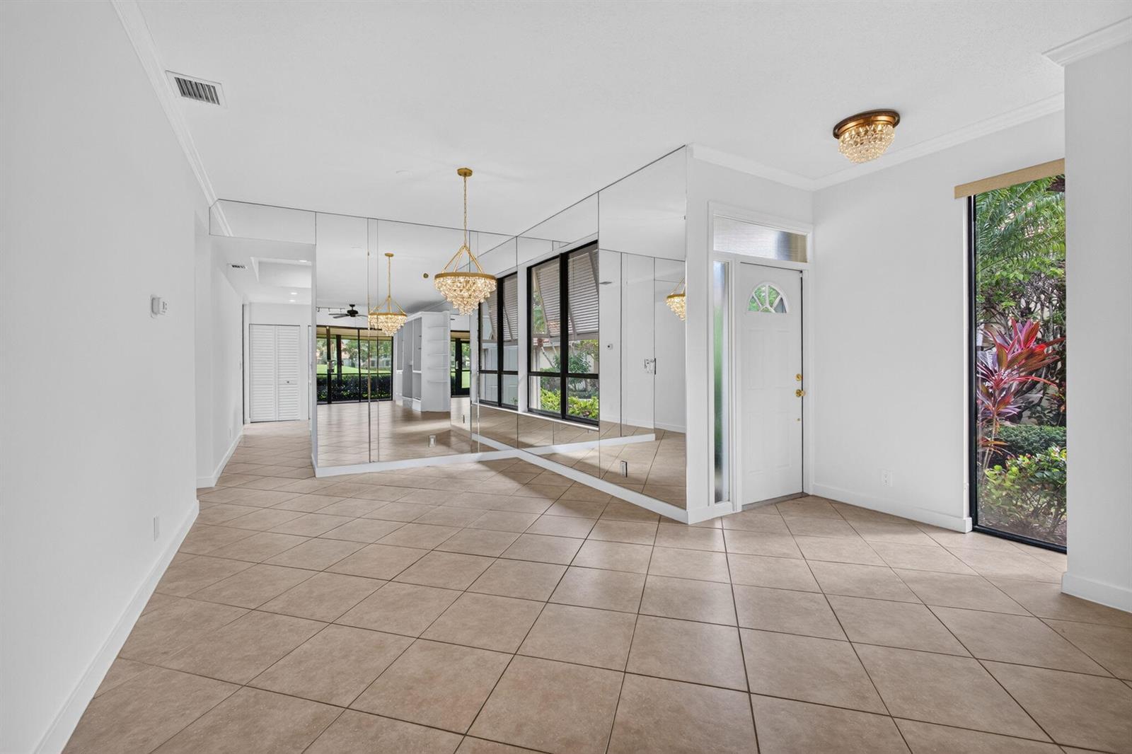 287 OLD MEADOW Way, Palm Beach Gardens FL 33418 photo 4