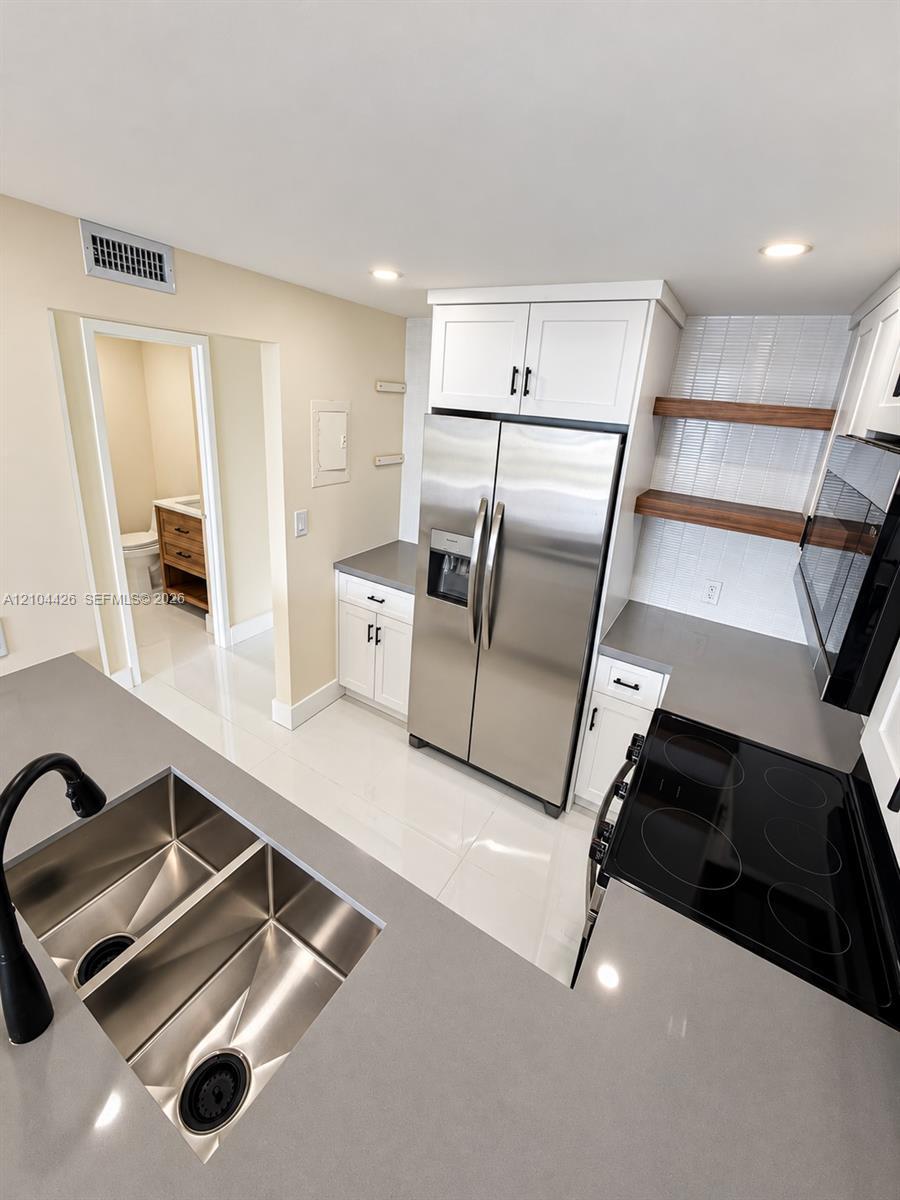 13155 Ixora Ct # 804, North Miami FL 33181 photo 2
