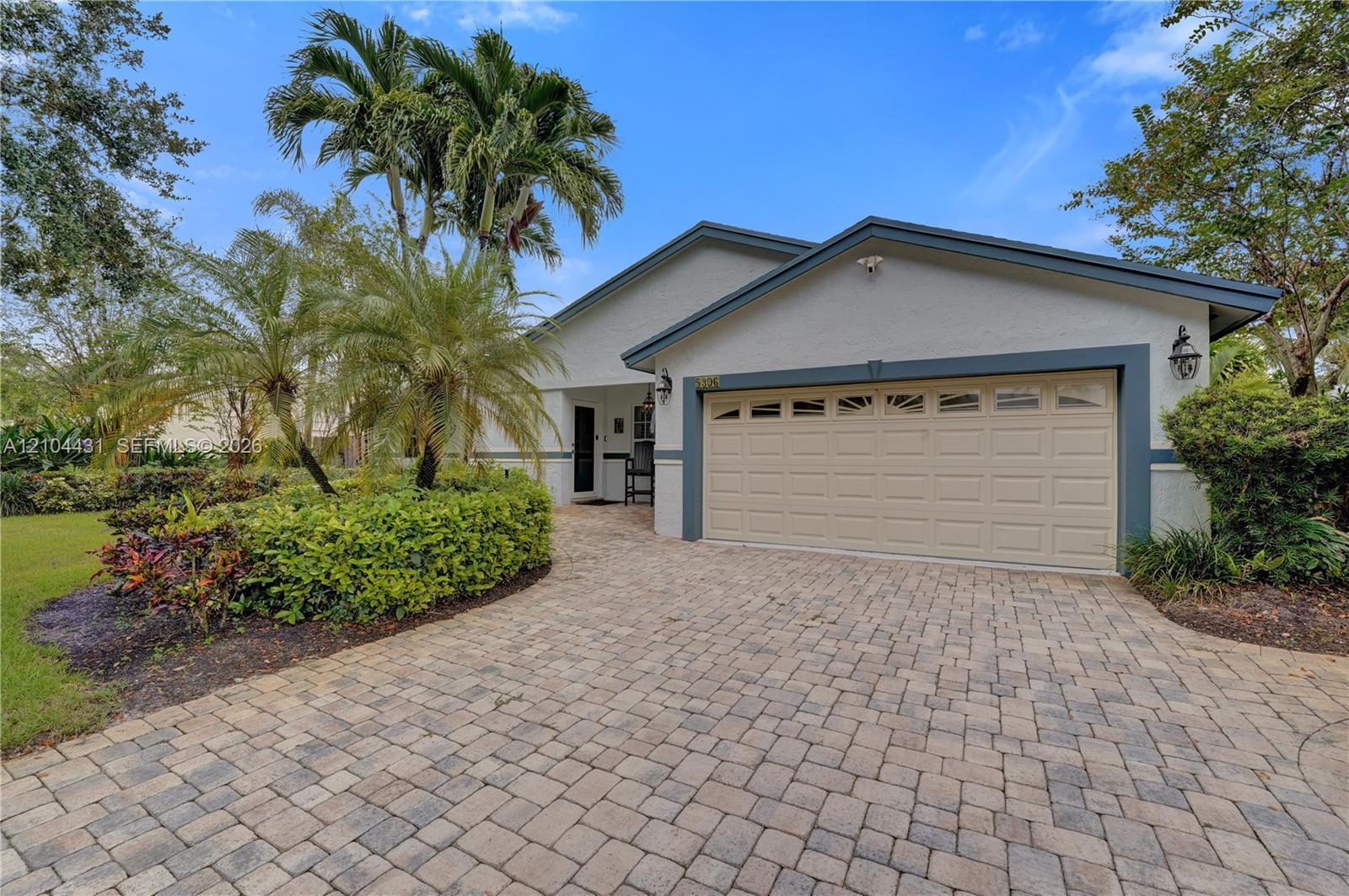 5306 SW 116th Ter, Cooper City FL 33330 photo 3