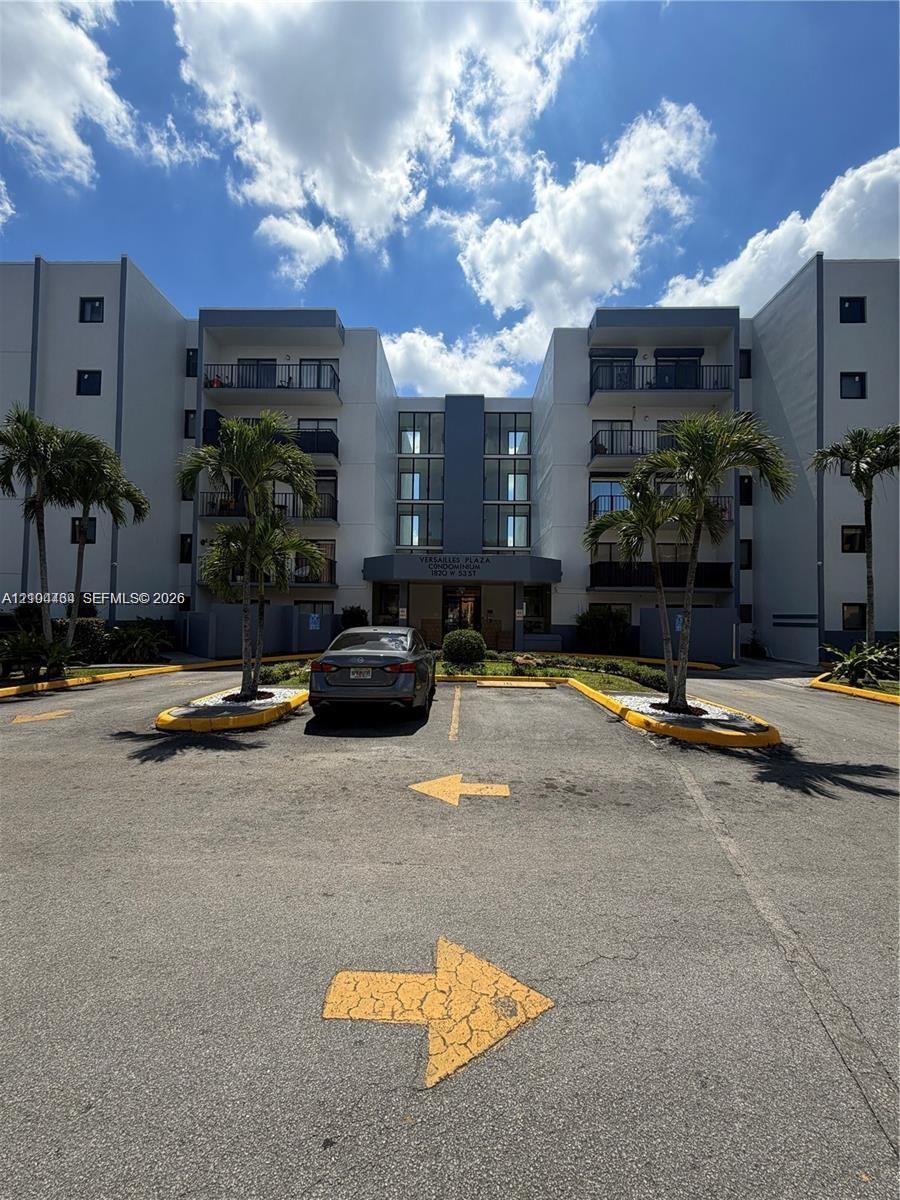 1820 W 53rd St # 201, Hialeah FL 33012 photo 2