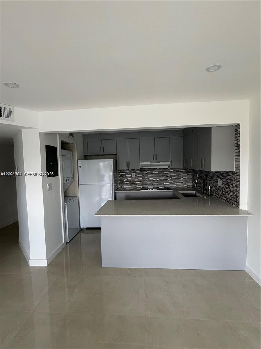 1820 W 53rd St # 201, Hialeah FL 33012 photo 3