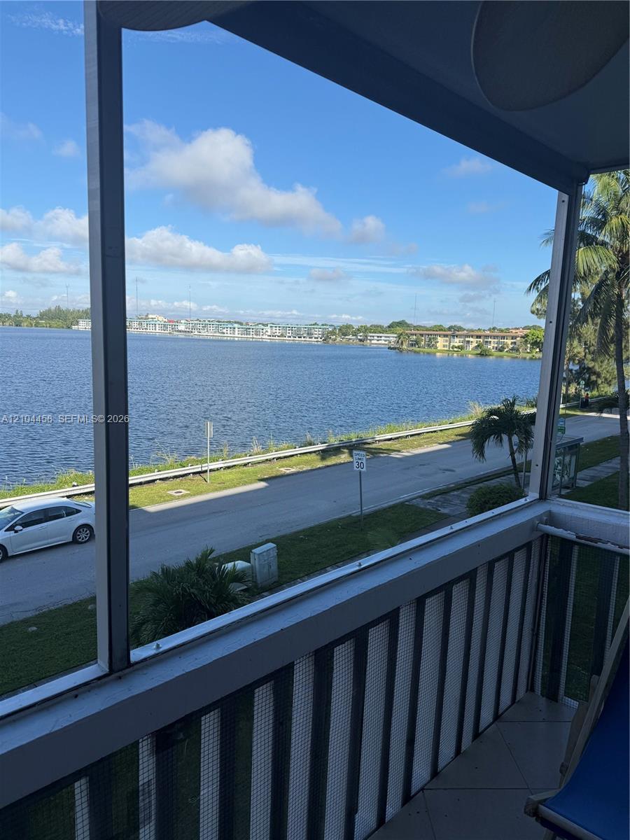 18601 NE 14th Ave # 301, Miami FL 33179 photo 5