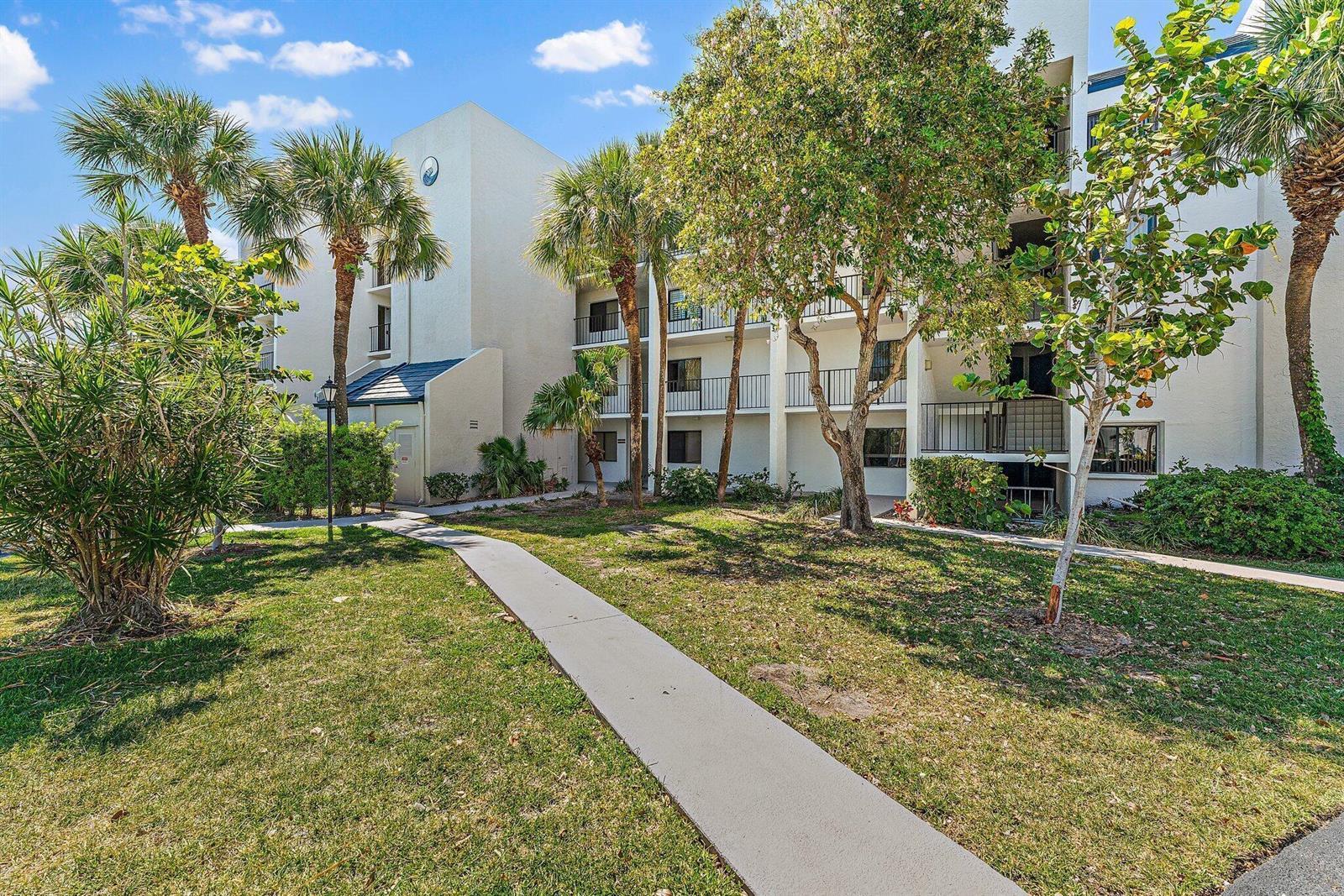 1605 S US HIGHWAY 1 # B406, Jupiter FL 33477 photo 2