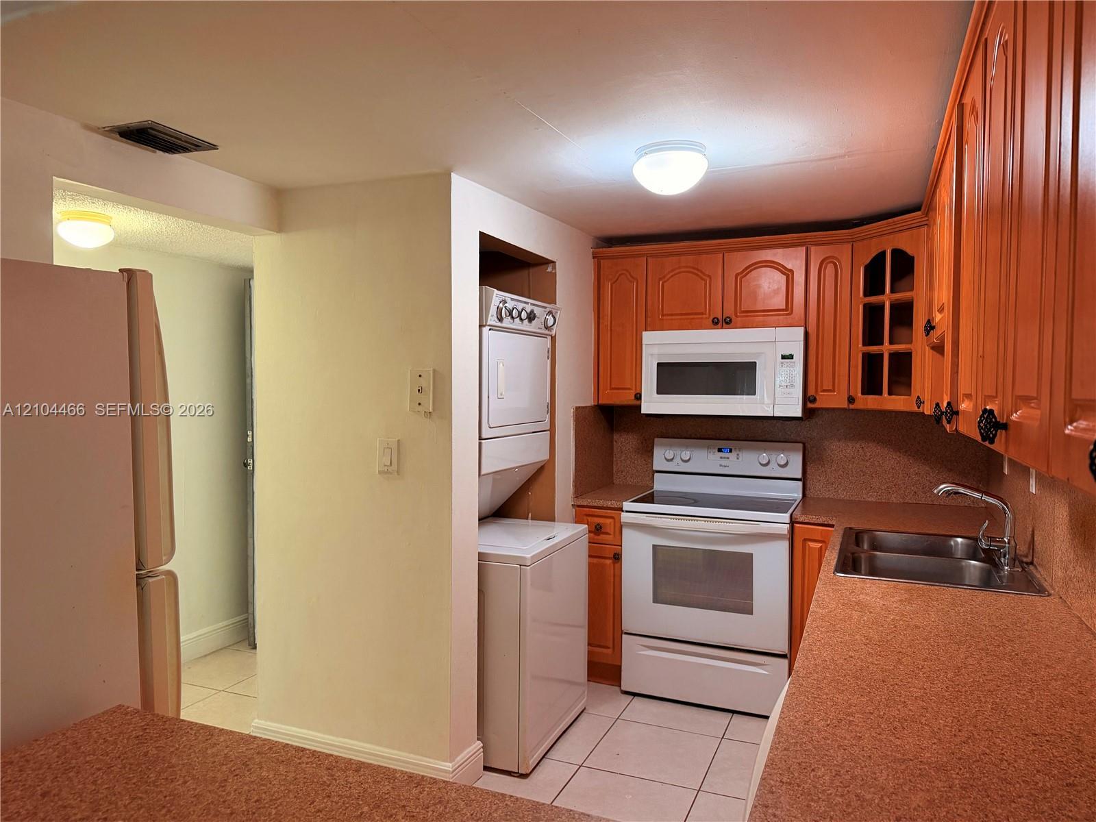 10000 NW 80th Ct # 2227, Hialeah Gardens FL 33016 photo 5