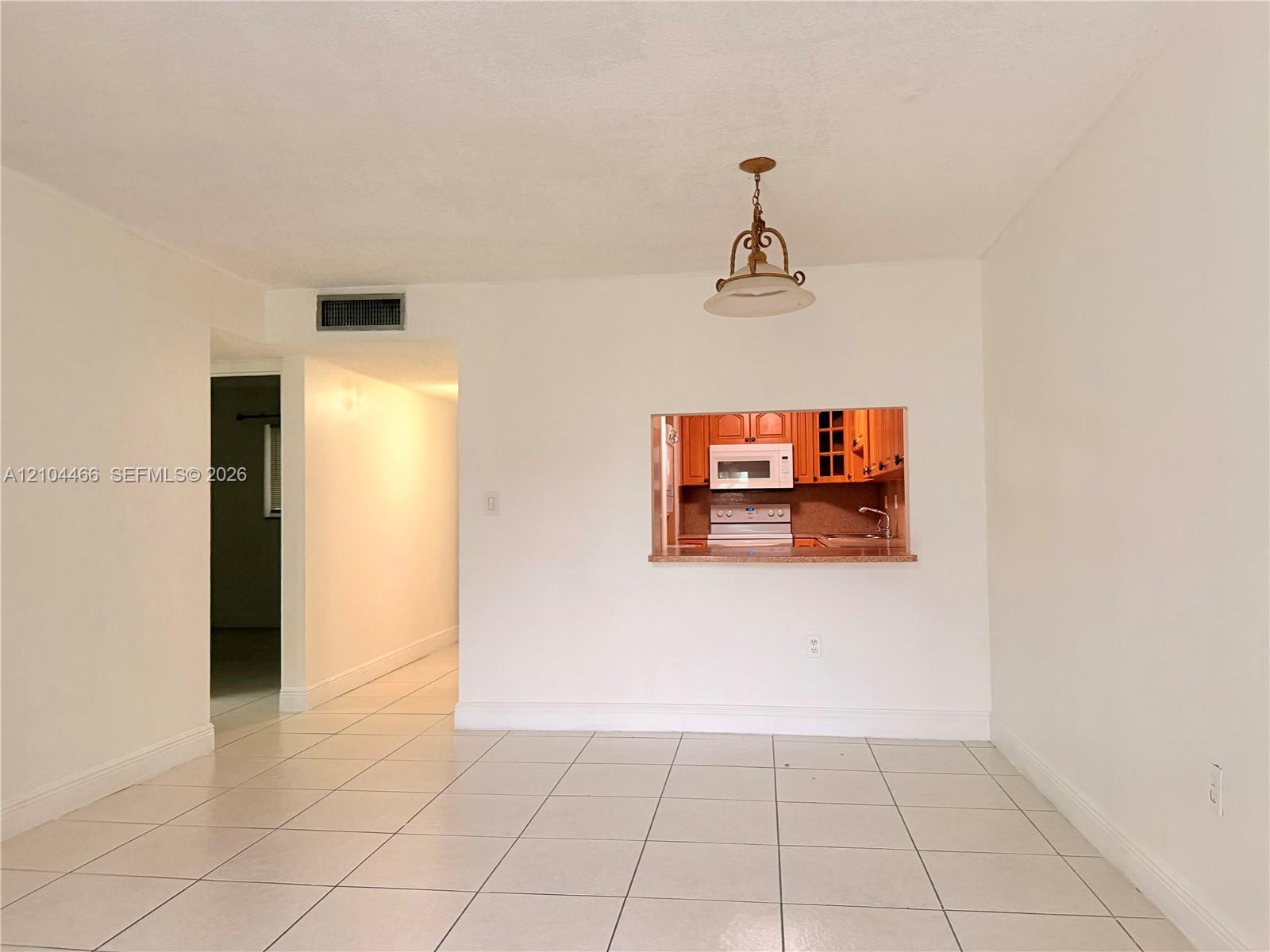 10000 NW 80th Ct # 2227, Hialeah Gardens FL 33016 photo 4