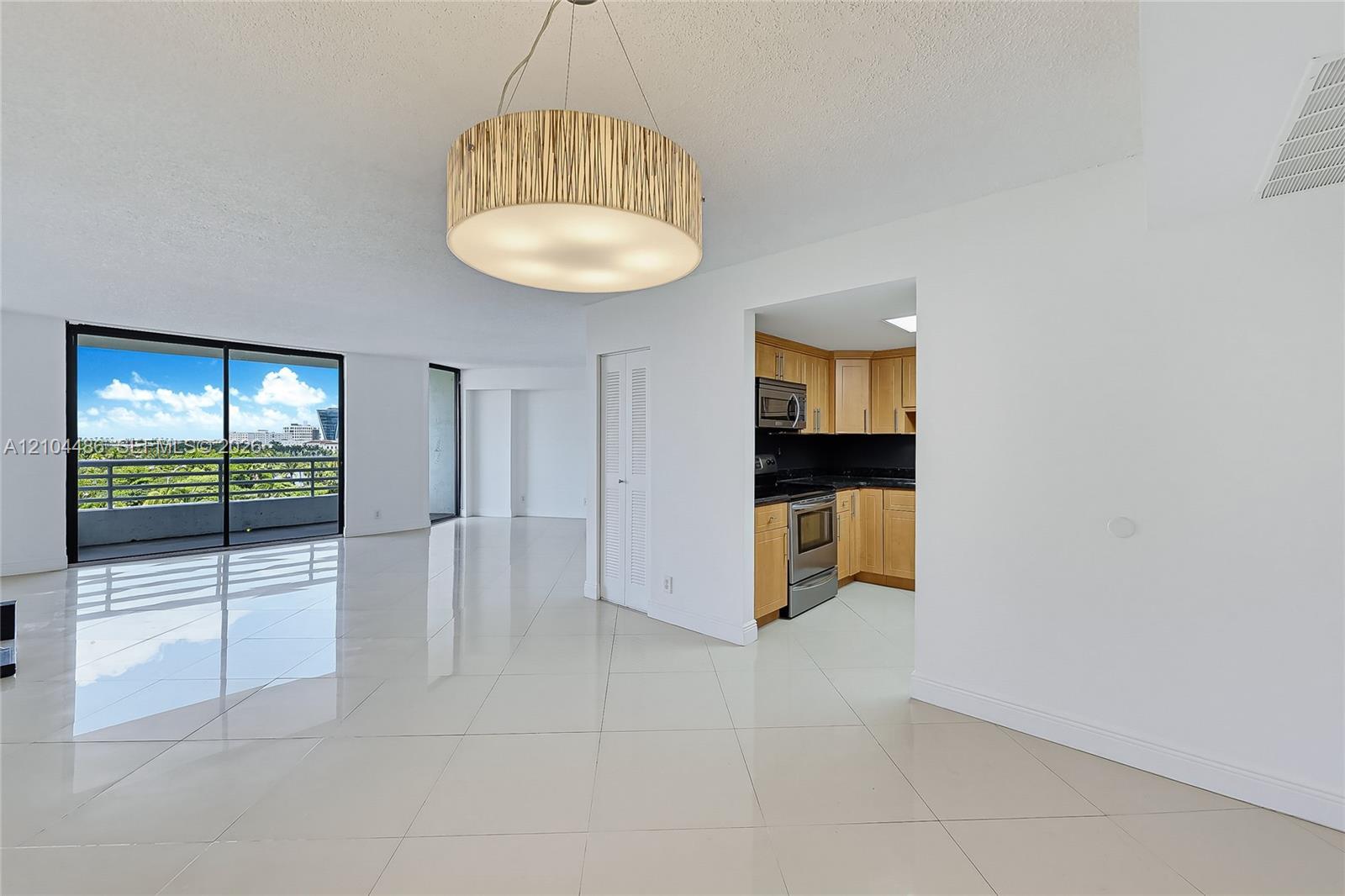 3300 NE 192nd St # 703, Aventura FL 33180 photo 4