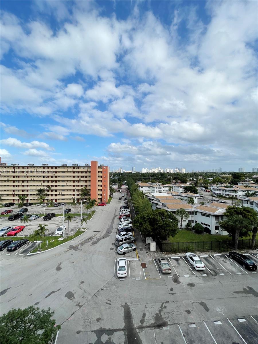 1750 NE 191st St # 2, Miami FL 33179 photo 3