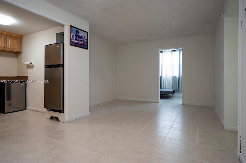 606 W 81st St # 111, Hialeah FL 33014 photo 3