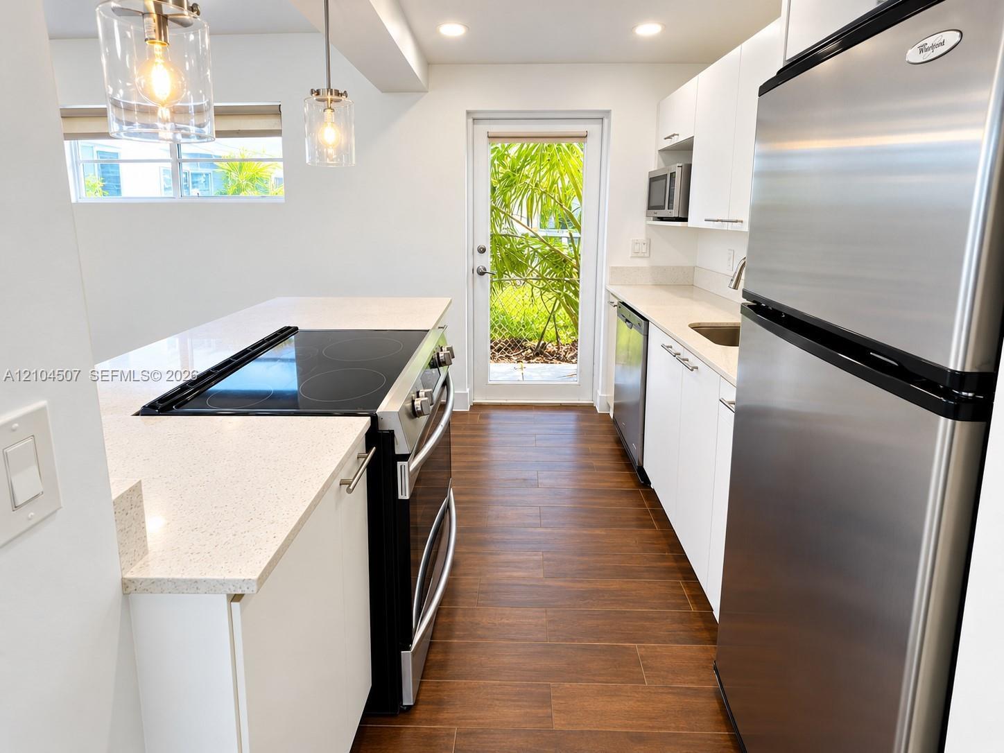 1001 Bay Dr # 945, Miami Beach FL 33141 photo 3