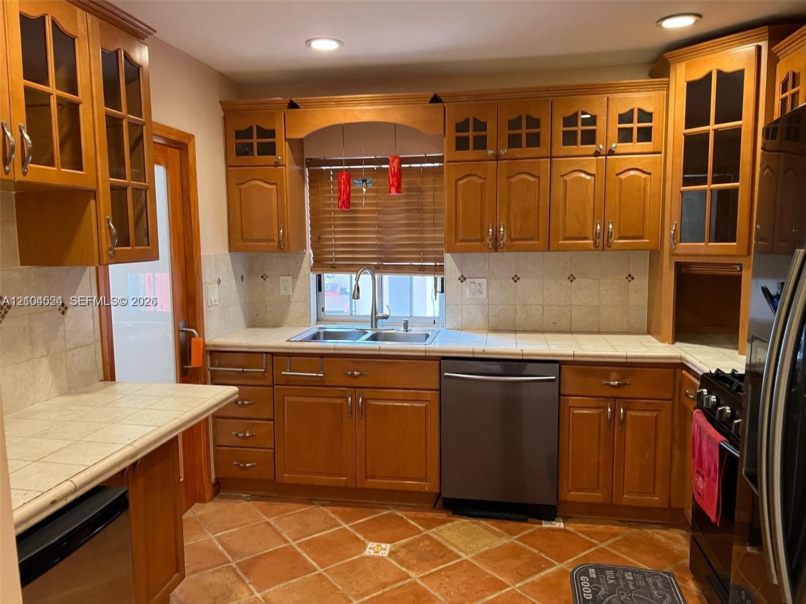 9990 Marlin Rd, Cutler Bay FL 33157 photo 5