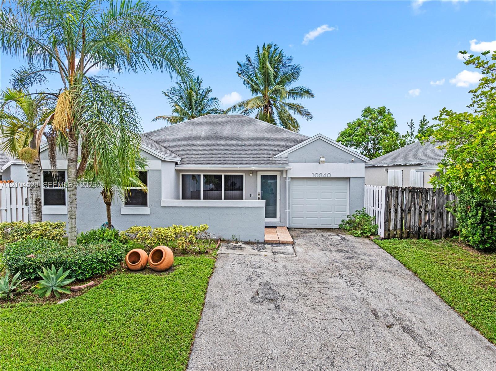 10340 SW 208th Ln, Cutler Bay FL 33189
