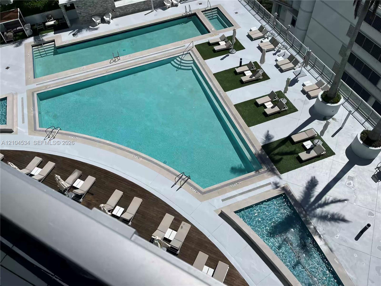 90 SW 3rd St # 1615, Miami FL 33130 photo 3