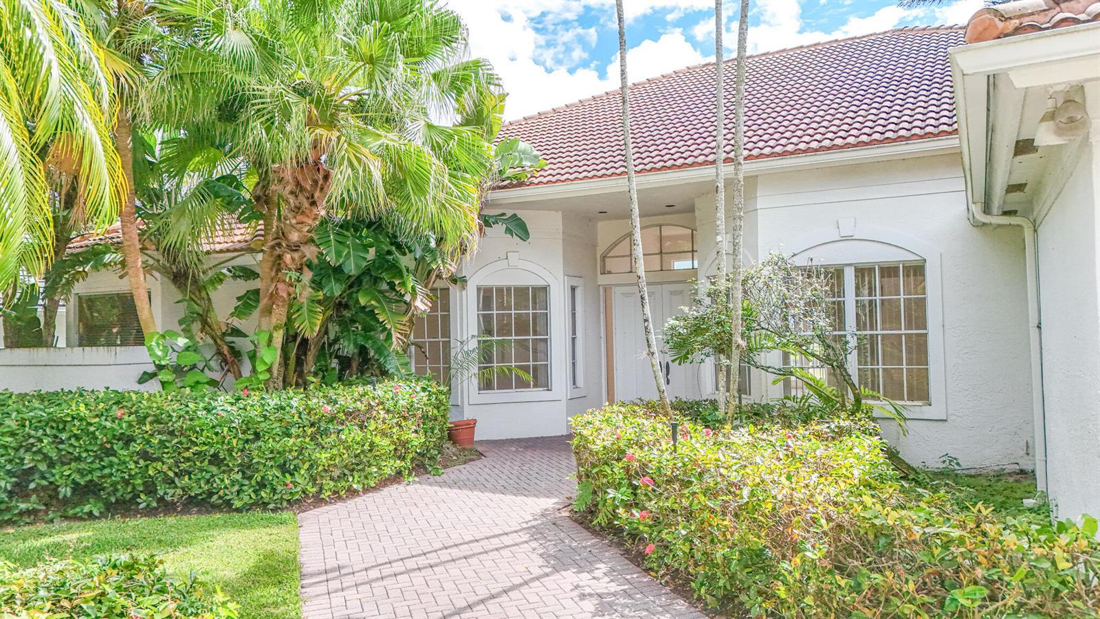 5768 Harrington Way, Boca Raton FL 33496 photo 2