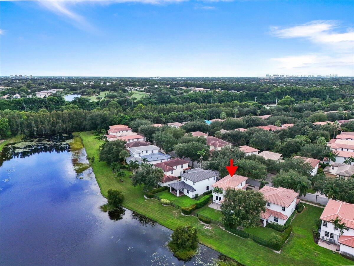 651 Castle Drive, Palm Beach Gardens FL 33410 photo 2