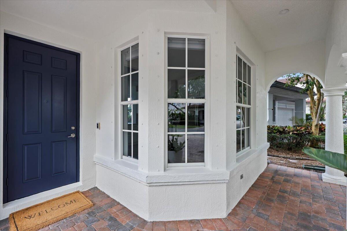 651 Castle Drive, Palm Beach Gardens FL 33410 photo 5