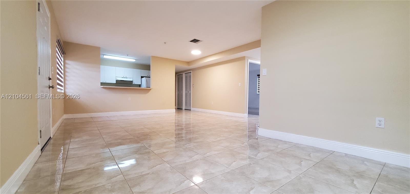 1627 NW 18th St # 310, Miami FL 33125 photo 4