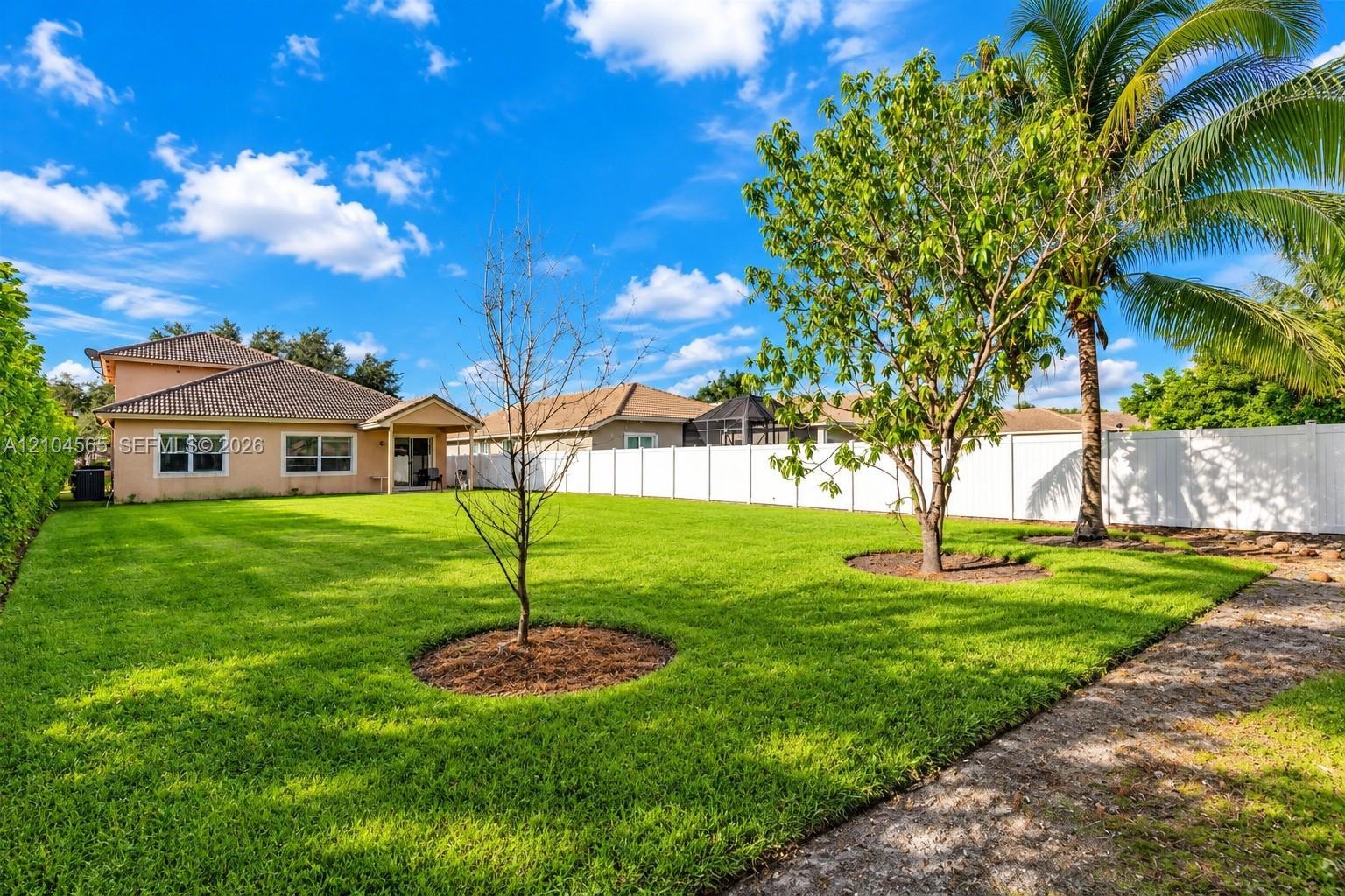 15203 SW 52nd St, Miramar FL 33027 photo 4