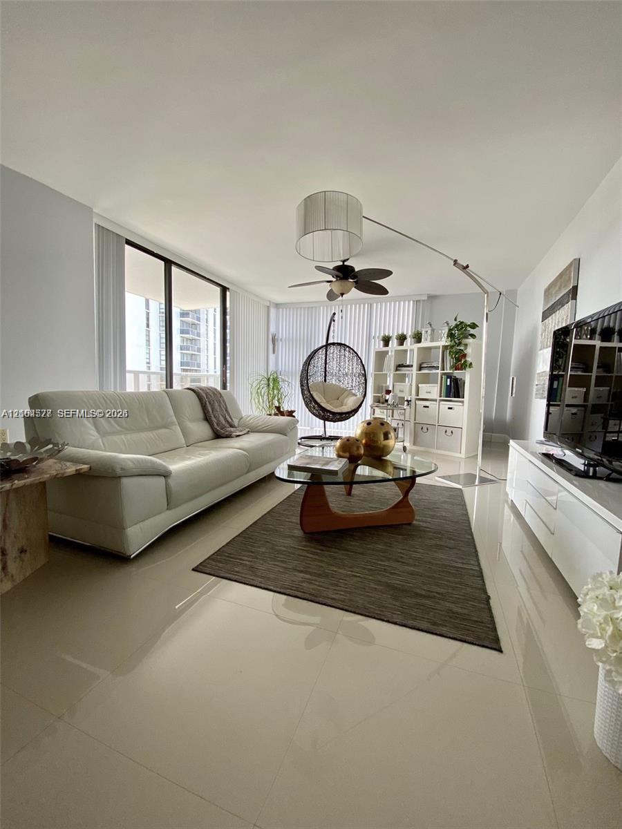 3701 N Country Club Dr # 508, Aventura FL 33180 photo 4