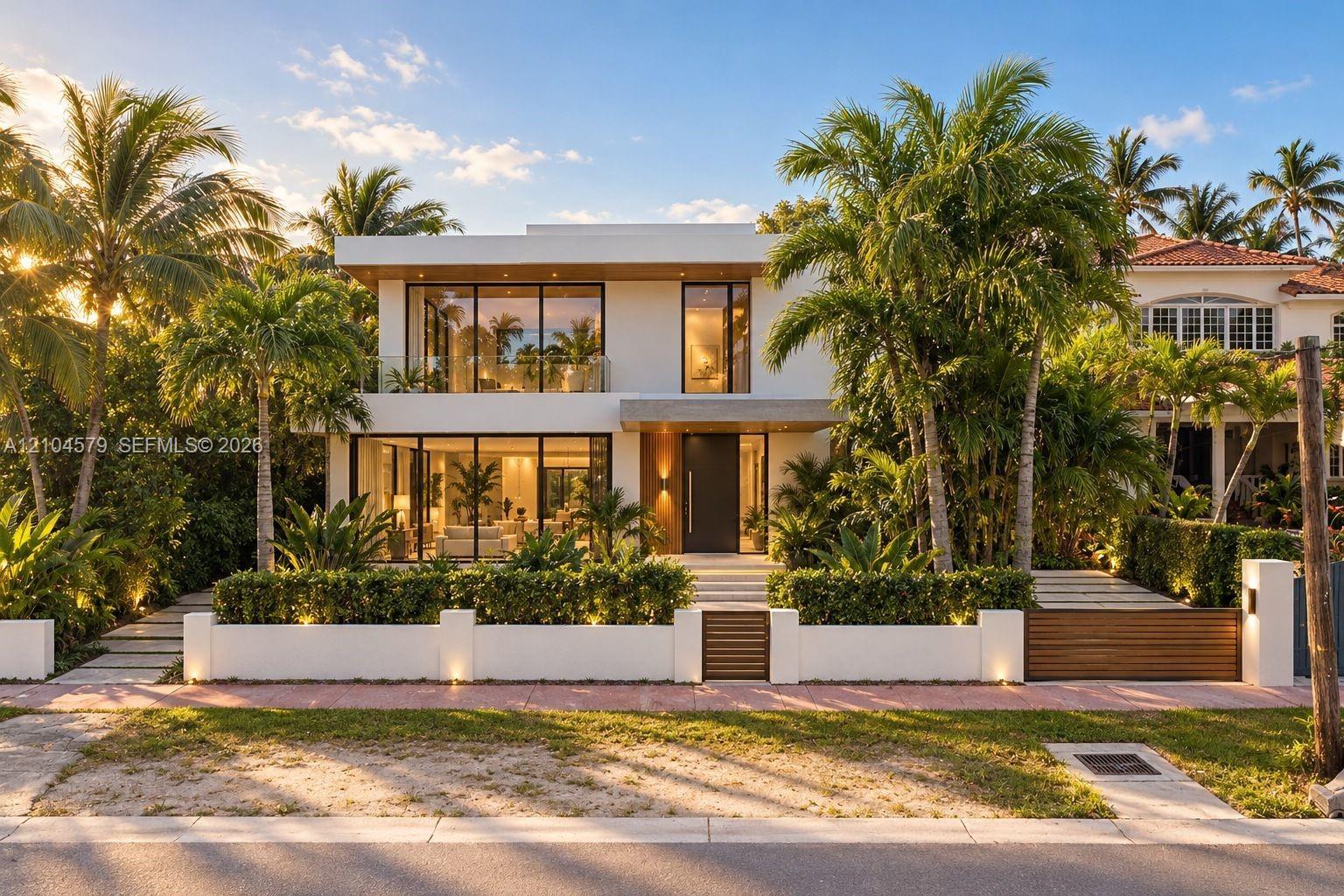 3746 Chase Ave, Miami Beach FL 33140 photo 5