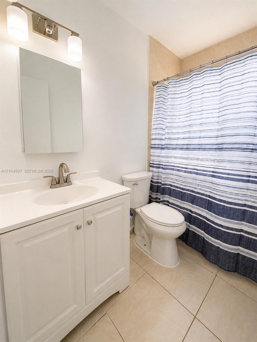10841 SW 7th St # 1, Sweetwater FL 33174 photo 5