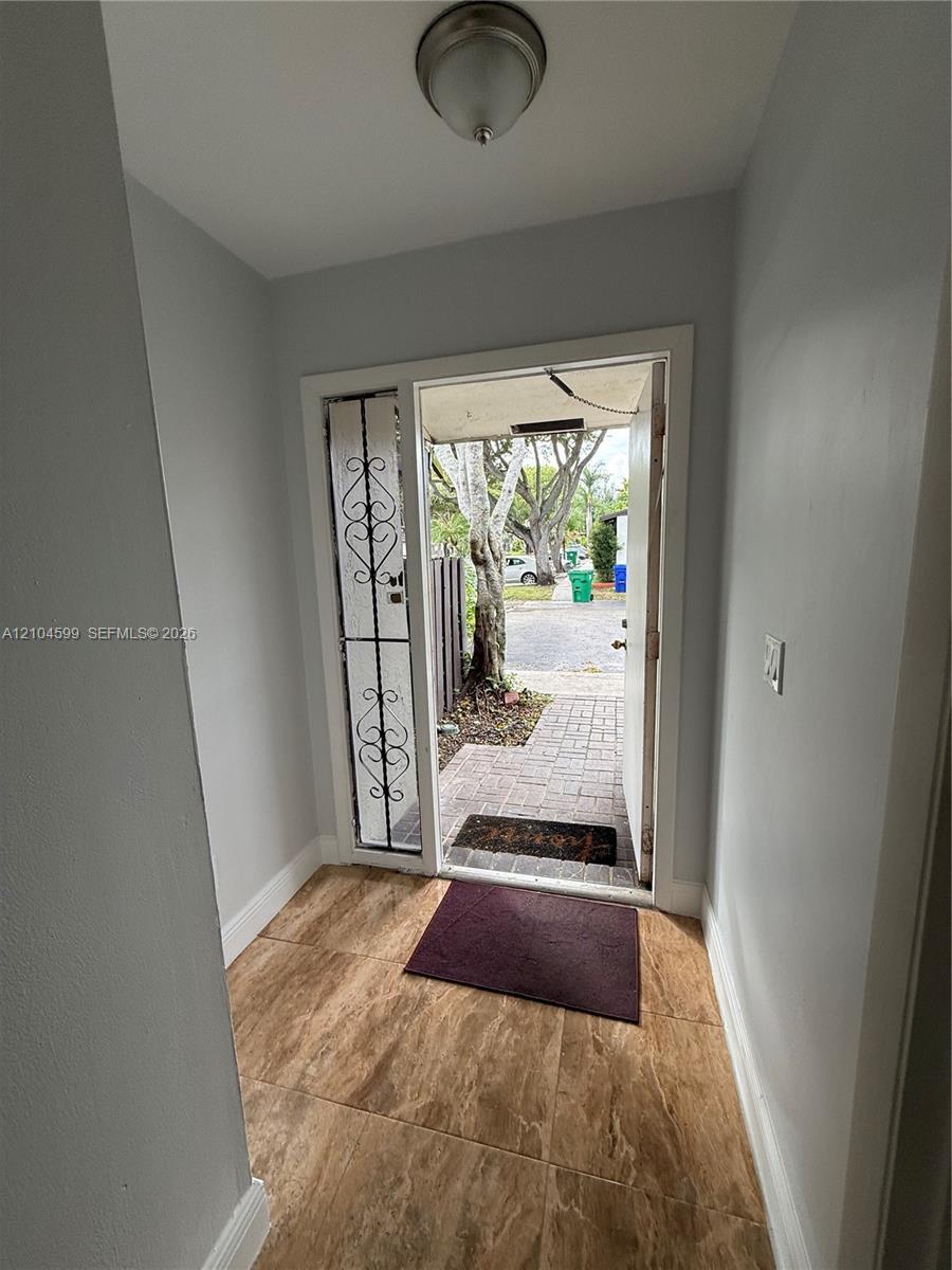 3811 SW 69th Ave # L, Miramar FL 33023 photo 3