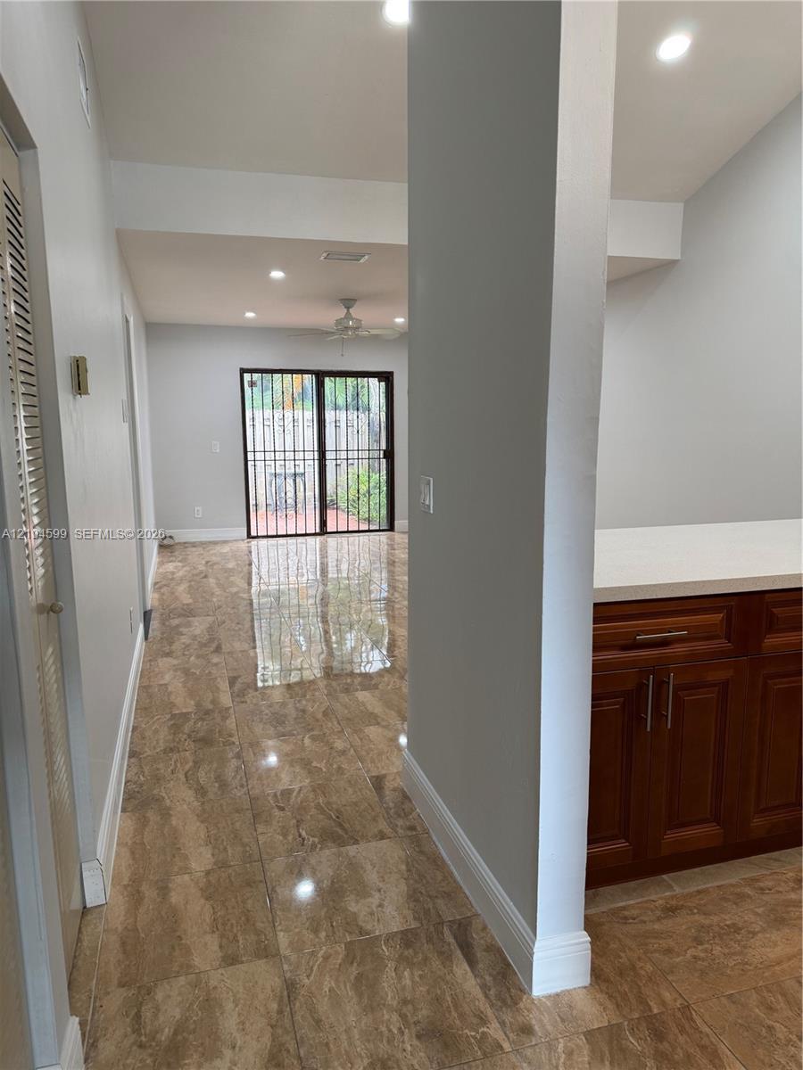 3811 SW 69th Ave # L, Miramar FL 33023 photo 5