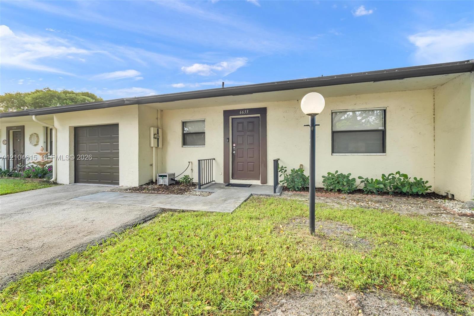 6633 N Parkway Dr # 7, Margate FL 33068 photo 4