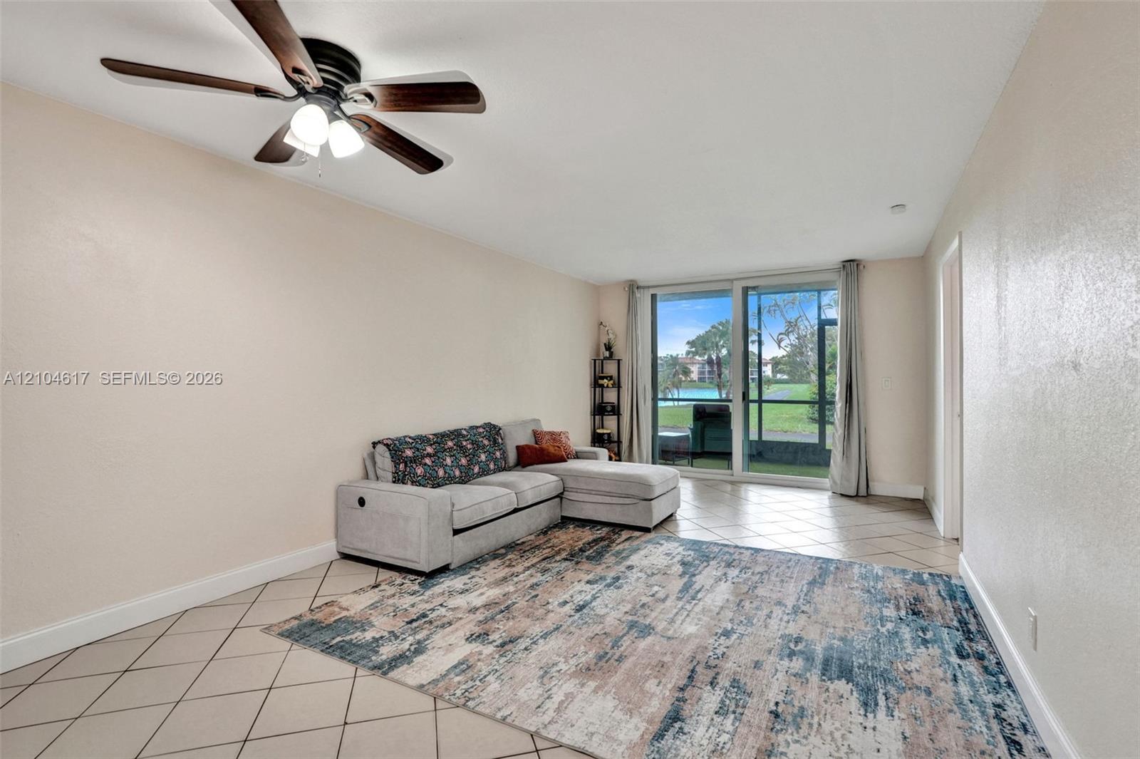 7860 NW 50th St # 108, Lauderhill FL 33351 photo 2